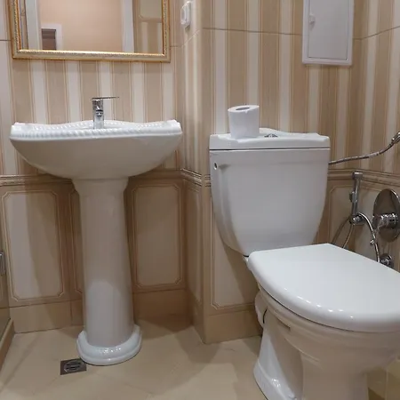 Apartment At Venera Palace *